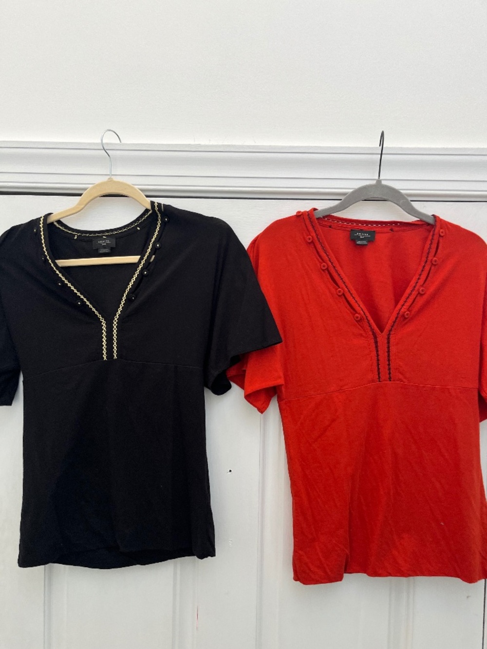 OMG BOGO!!! Deletta Tops (1 Black & 1 Pumpkin) - Size (S)